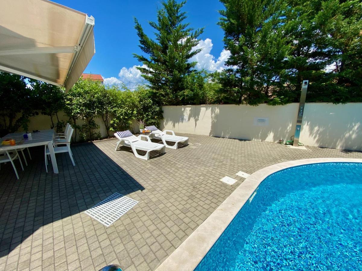 Private Pool And Mediterranean Garden Apt Mia Silo  Bagian luar foto