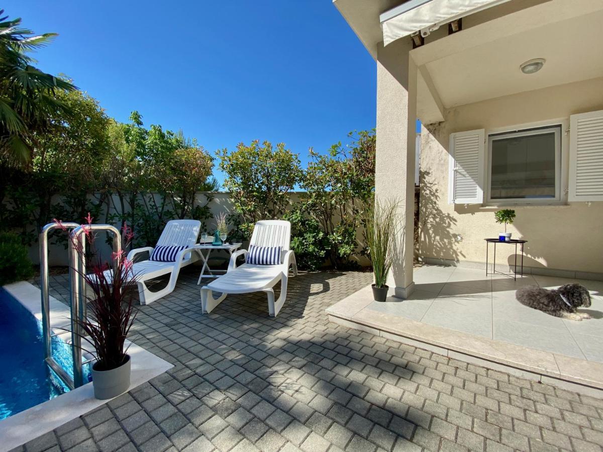 Private Pool And Mediterranean Garden Apt Mia Silo  Bagian luar foto